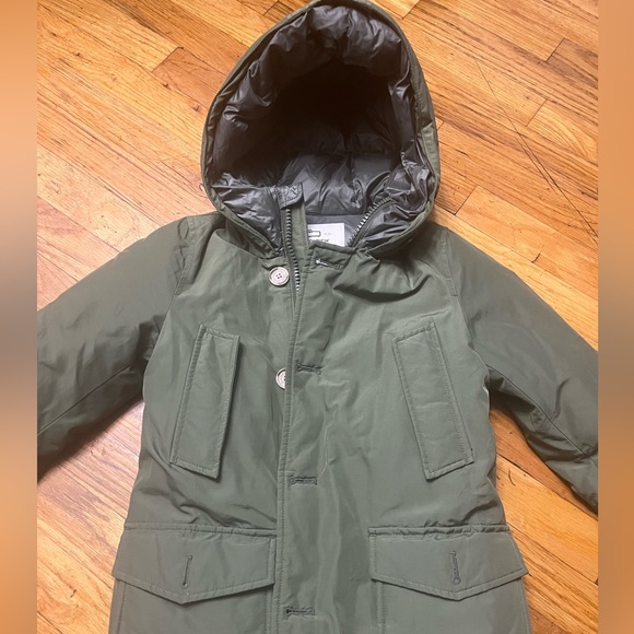 Woolrich, Boys' Insulated, Water Repellent, Down Parka in size 6 - Picture 2 of 11